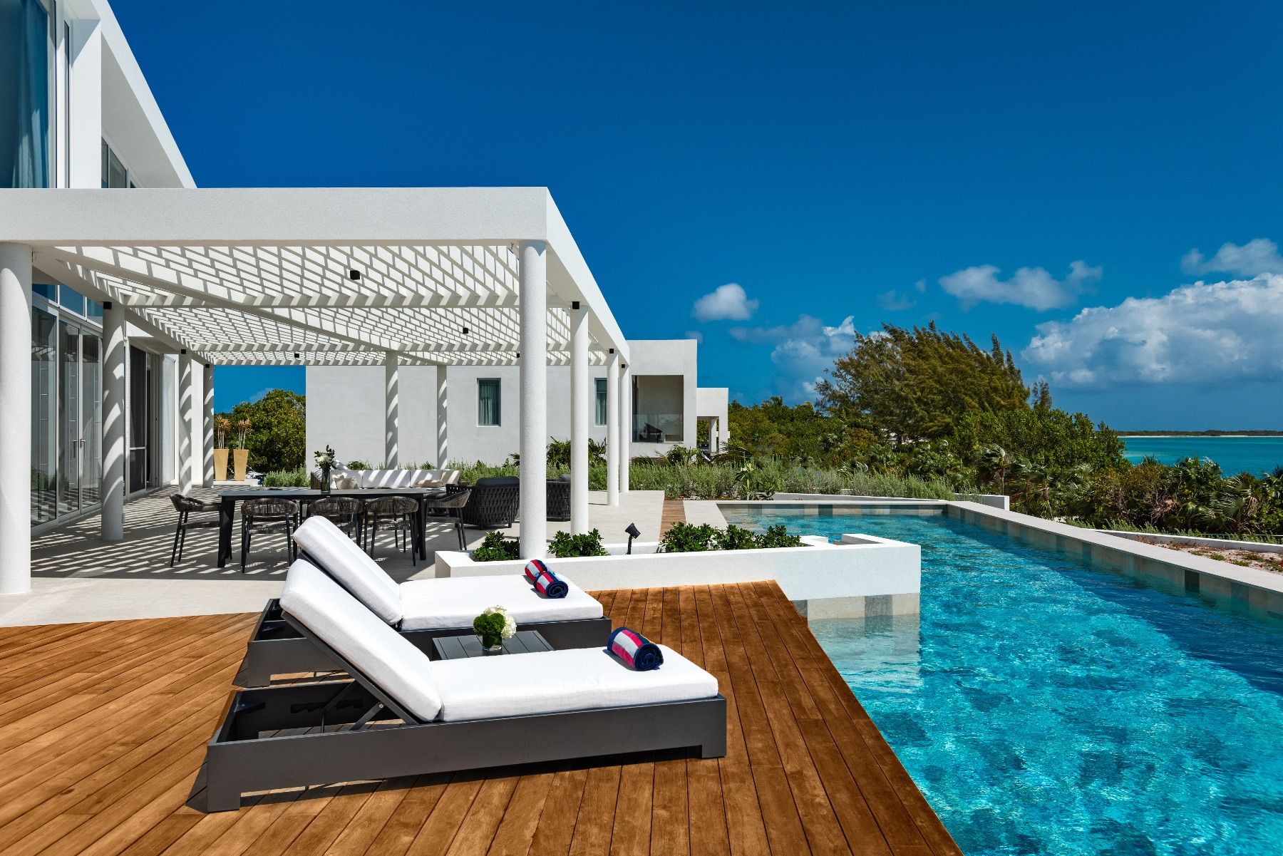 Bash villa photo.